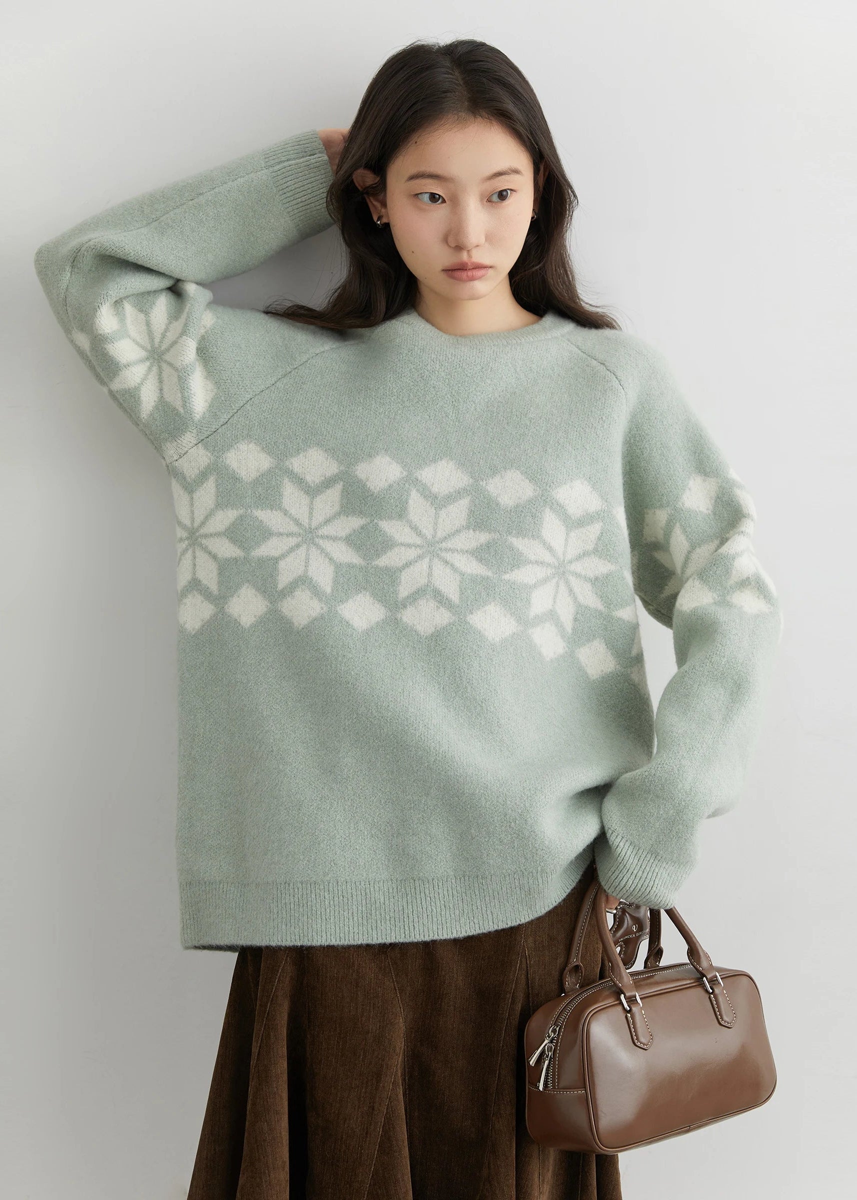 Snowflake Round Neck Knitted Pullover - Winter Jumper Loran