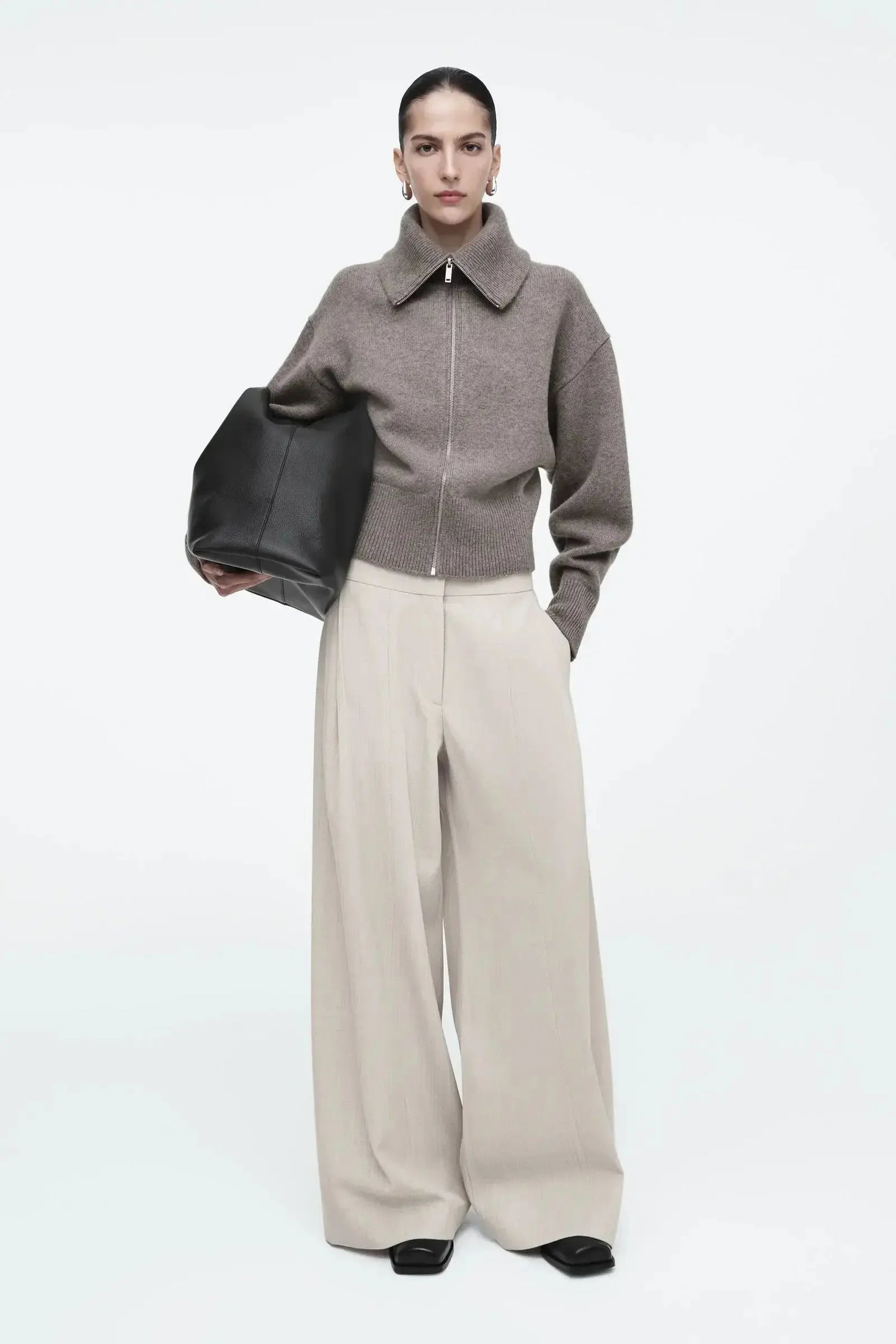 Casual Standard Fit Knitted Jacket with Waist-Cinching Detail LORAN STORE