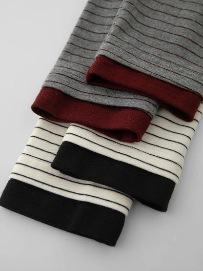 ZIQIAO 2025 New Autumn Petite Retro Contrast Stripe Knit T-Shirt Women's Black White Striped Top Round Neck Slim Fit Casual Tee - Loran