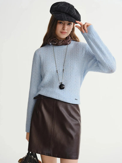 Vintage Charm: Plus Textured Knit Pullover - Loran