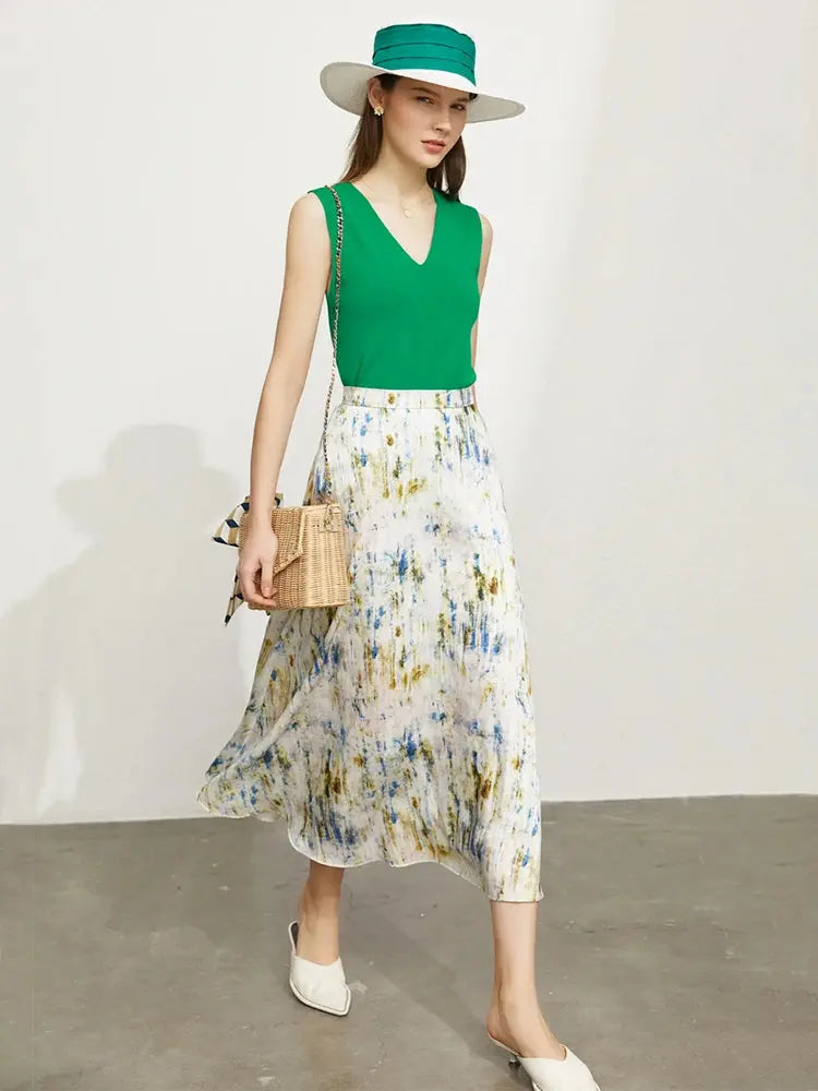 Minimalist V-Neck Summer Crop Top - Loran