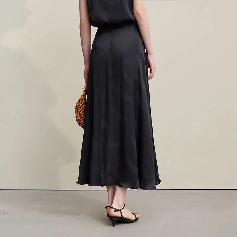 Elegant Chinese Jacquard Long Skirt Loran