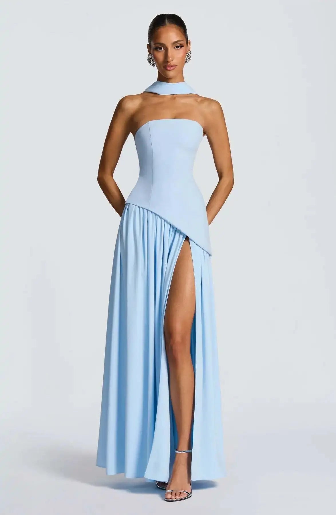Sleek Solid Tube Top Maxi Dress with High Slit - Loran