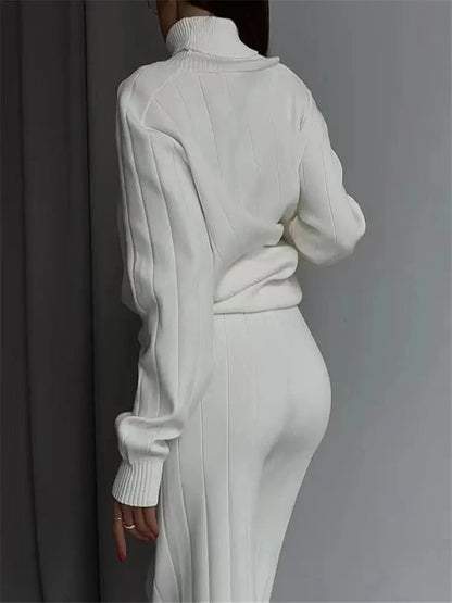 Women's White Knitted Turtleneck & Jogger Pant 2-Piece Set - Loran