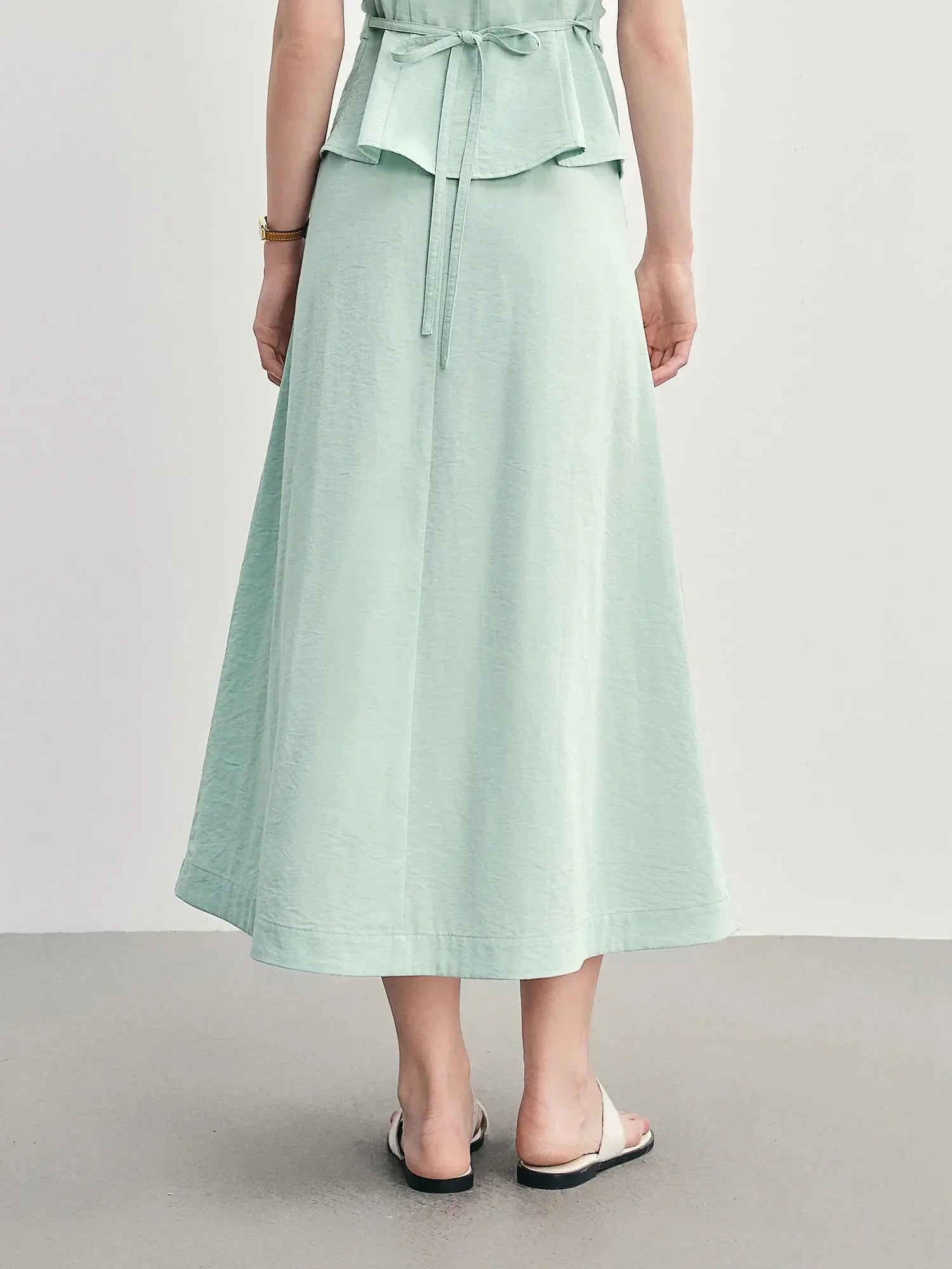 Pleated Short-Sleeve Shirt + Slim Skirt for Summer. - Loran