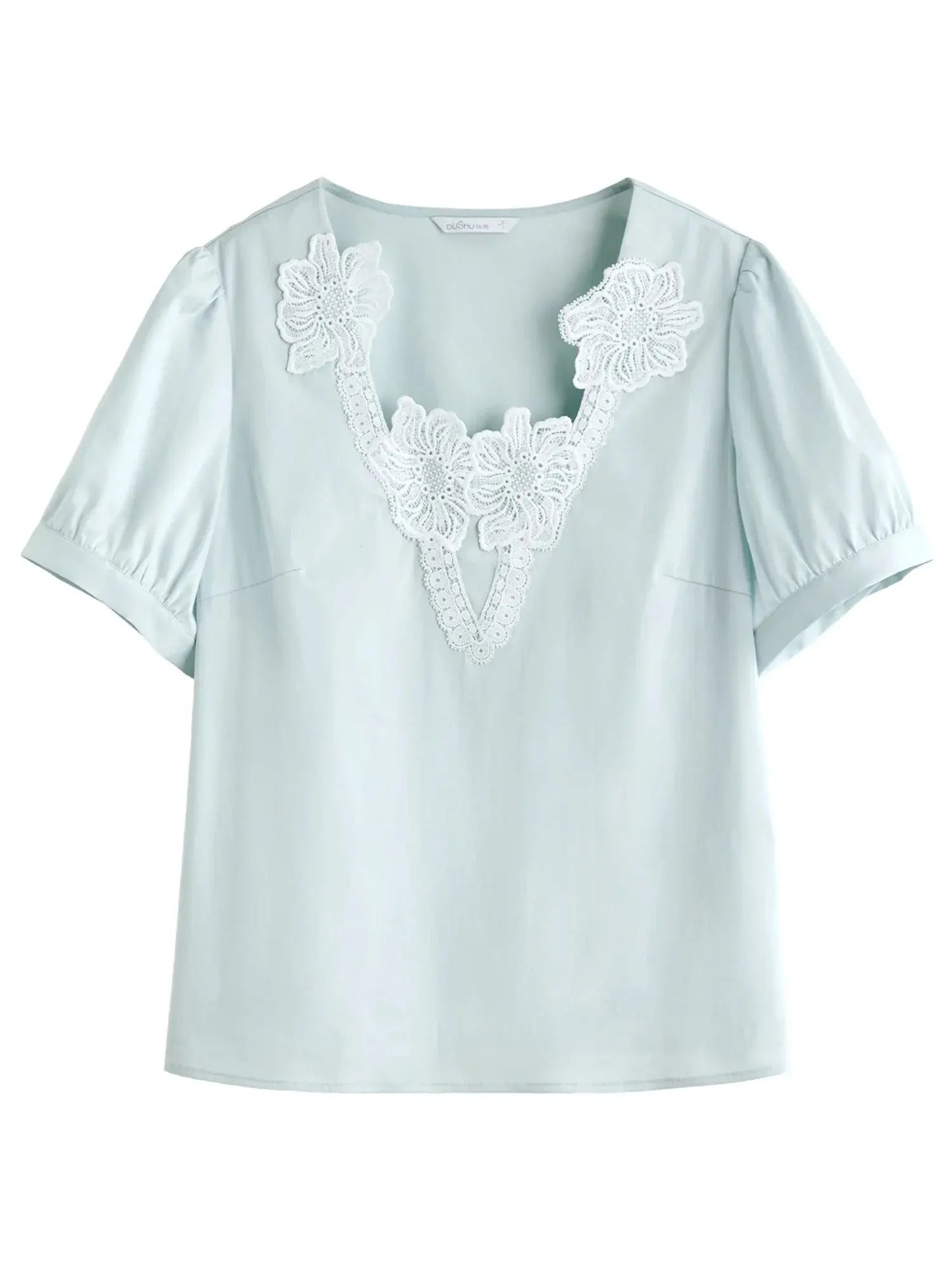 Embroidered Short Sleeve Plus Size Top - Loran