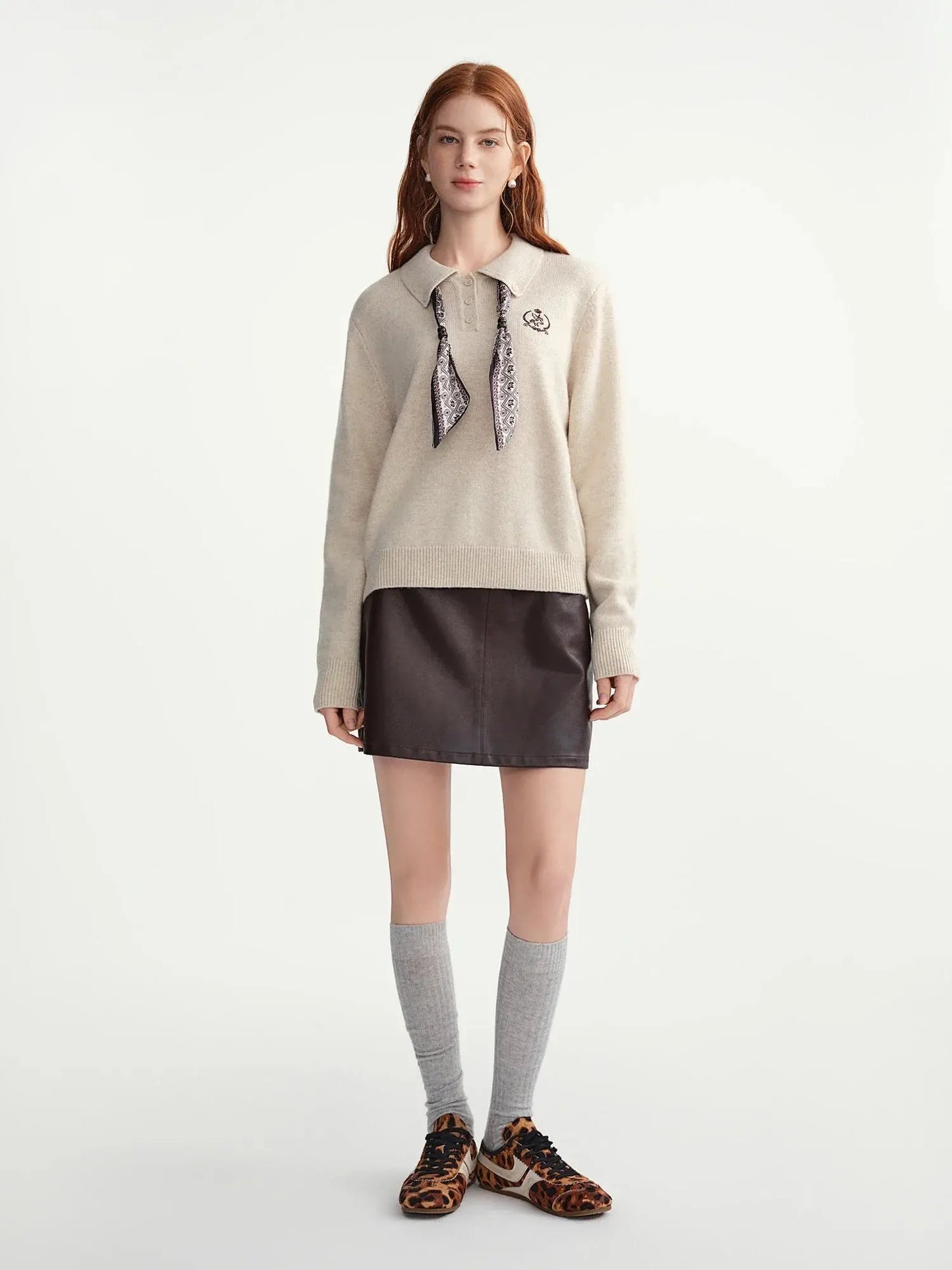 Women's Turn-Down Collar Knit Pullover - Loran