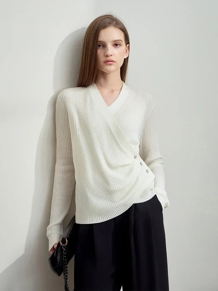 Women's V-Neck Knitted Sweater with Shell Buckle Detail