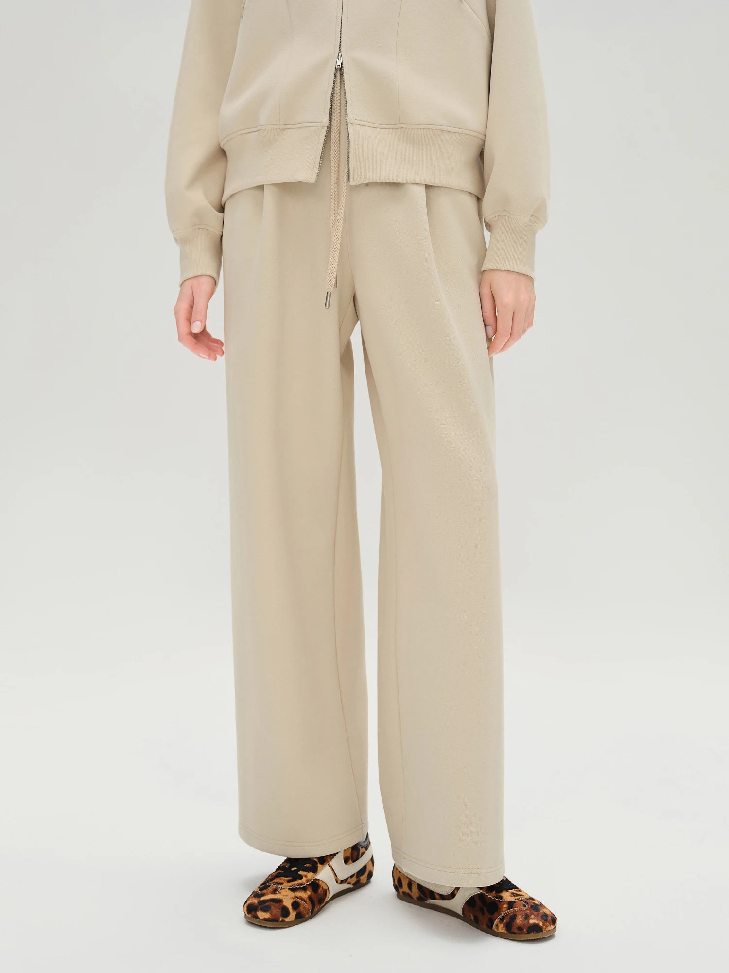 Women's Plus Size Strawberry Milk Hoodie & Skirt Set