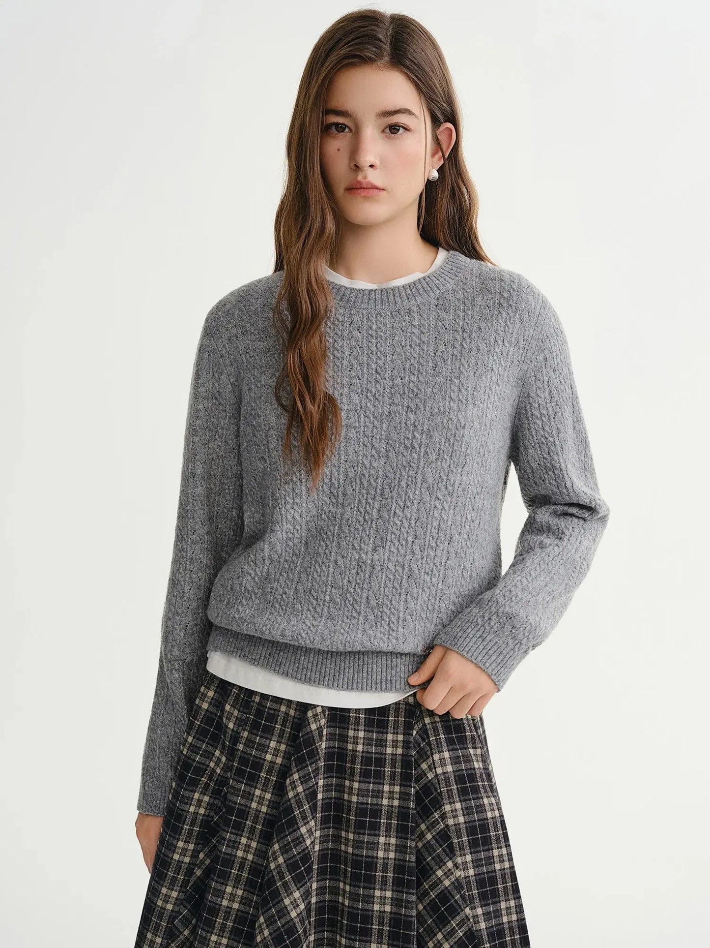 Vintage Charm: Plus Textured Knit Pullover - Loran