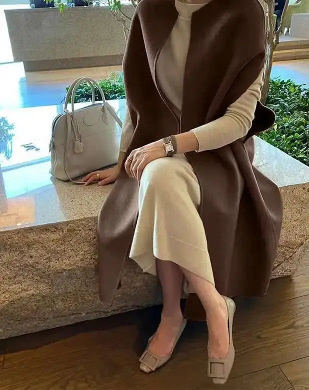 Elegant Vintage Wool Blend Batwing Coat for Women - Loran