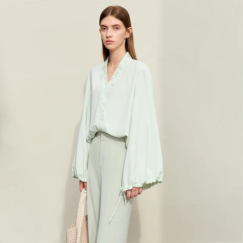 Amii Chiffon Women's Blouse 2025 Autumn New V-neck Letter Embroidered Top Elegant Lantern Sleeve Loose Women's Shirt 12421028 Loran