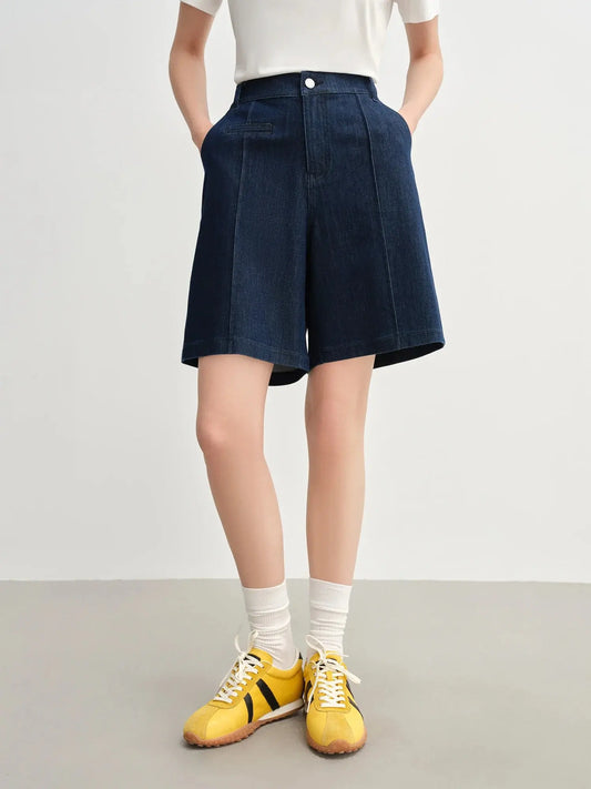 Women's Straight-Leg Denim in Mid-Length LORAN STORE