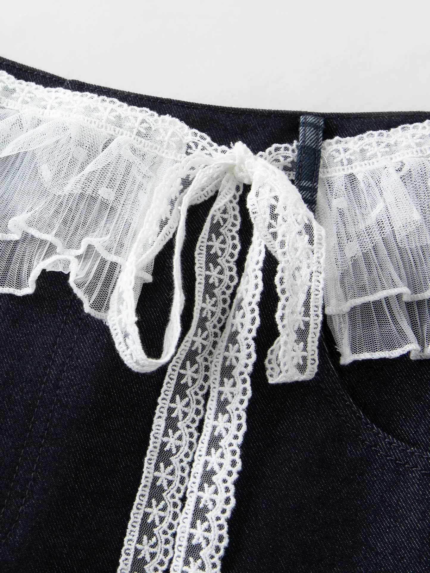 Women's Lace Overlay Cropped Jeans High Waist Straight Leg Loran