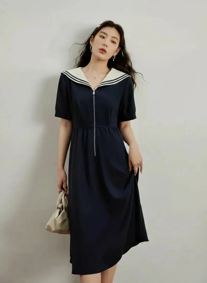 Chic Navy Contrast Zip Dress - Loran