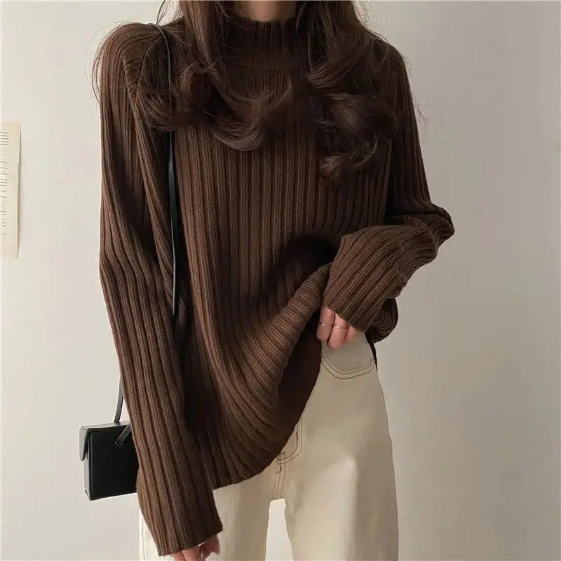 Loose-Fit Turtleneck Sweater for Winter - Loran