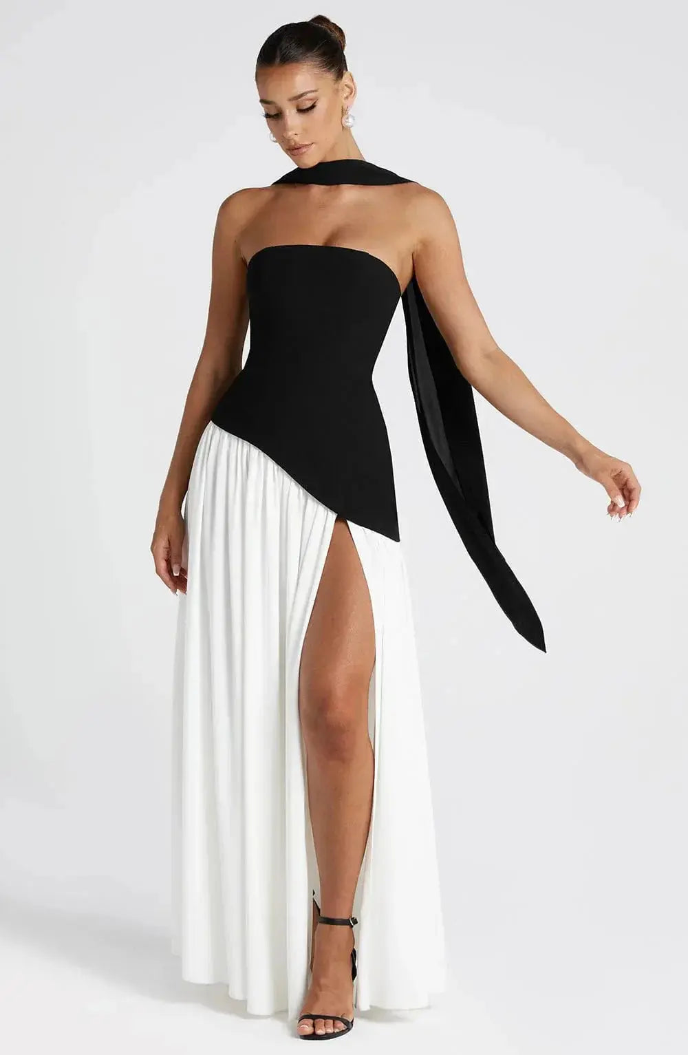 Sleek Solid Tube Top Maxi Dress with High Slit - Loran
