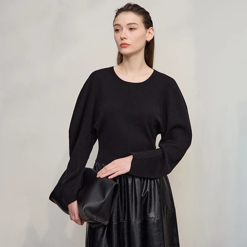 Minimalist O-Neck Pullover Sweater