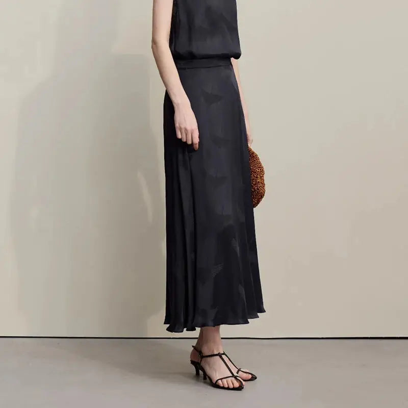 Elegant Chinese Jacquard Long Skirt Loran