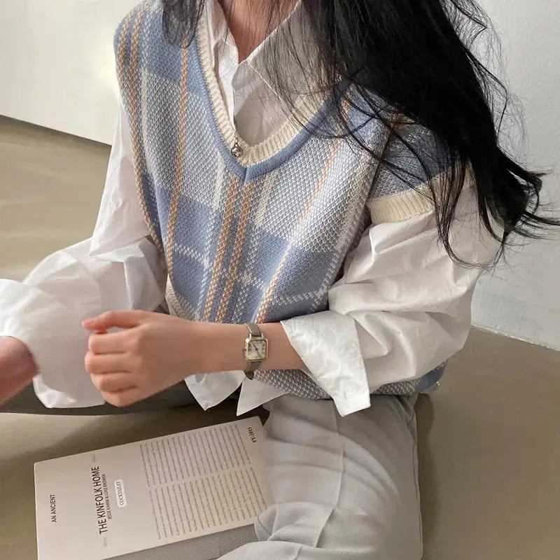 Vintage Korean Style Plaid Knit Pullover Vest - Loran